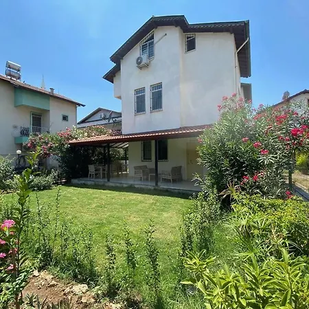 Cem's Holiday home